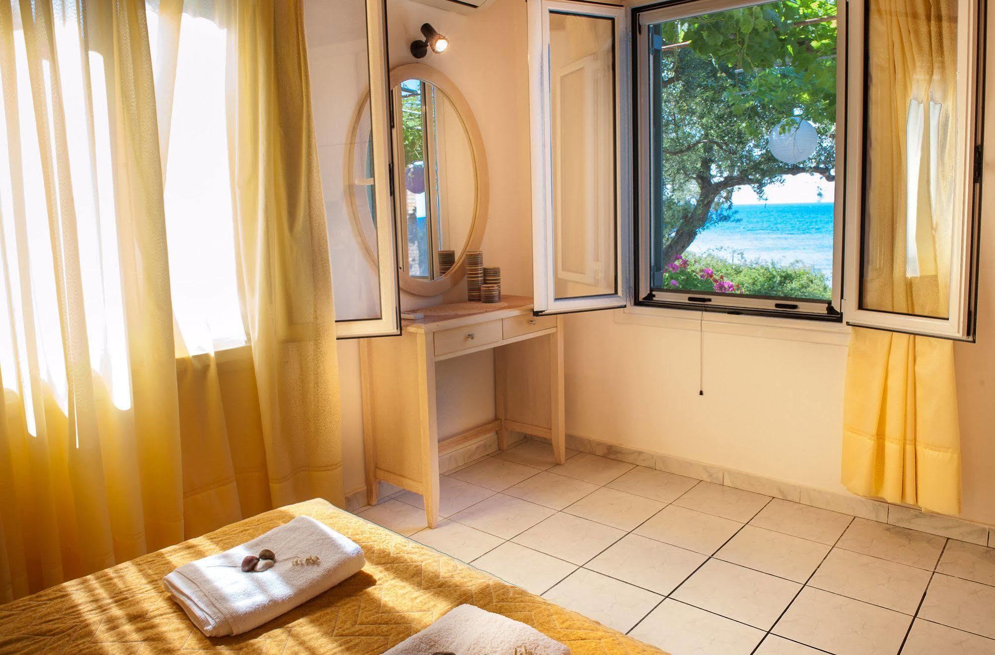 Ammos Apartments Alykanas  Dış mekan fotoğraf